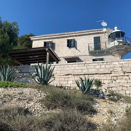 Holiday home Crna Punta *